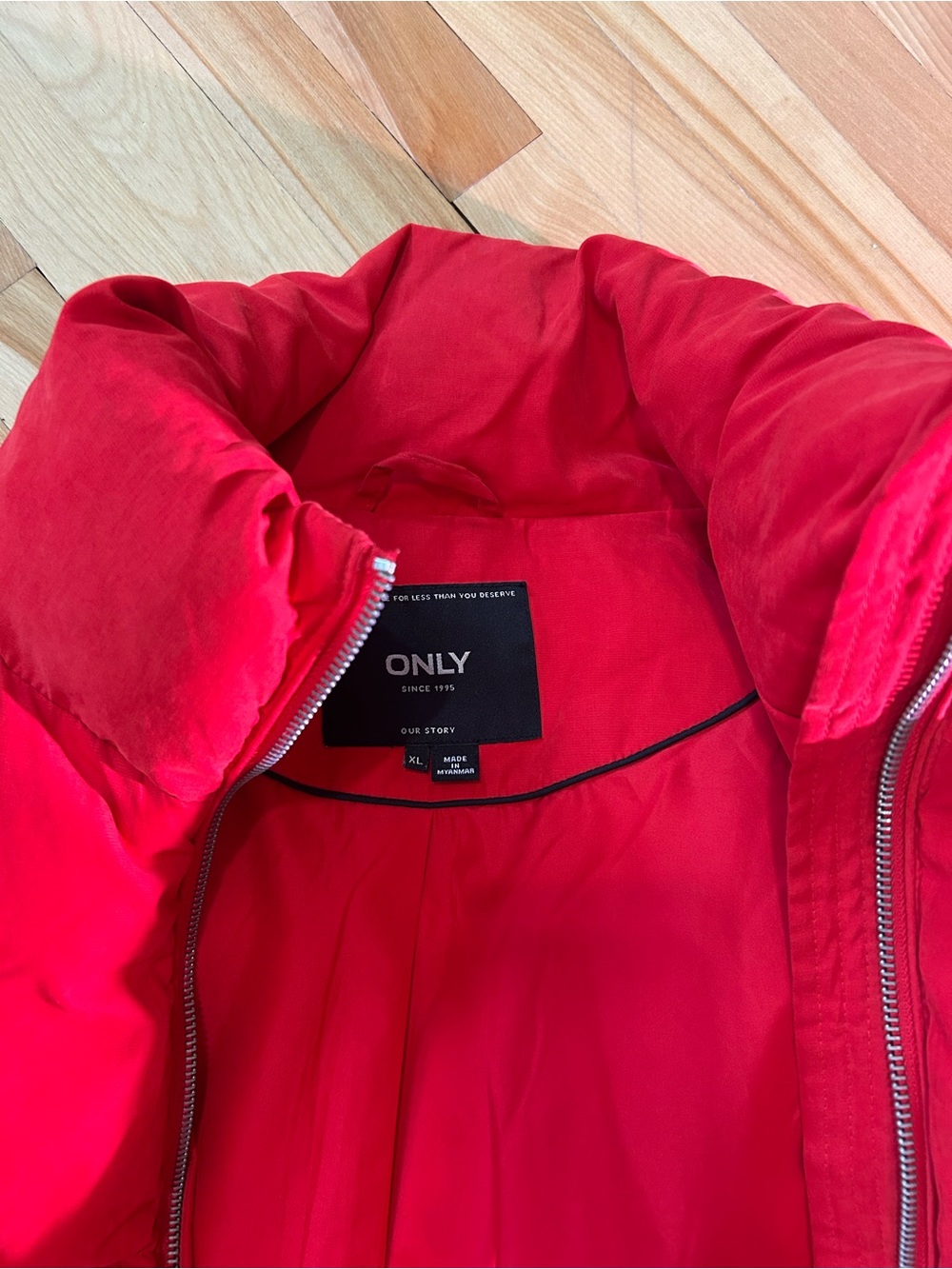 Only Red Puffer Jacket - Picture 6 of 9